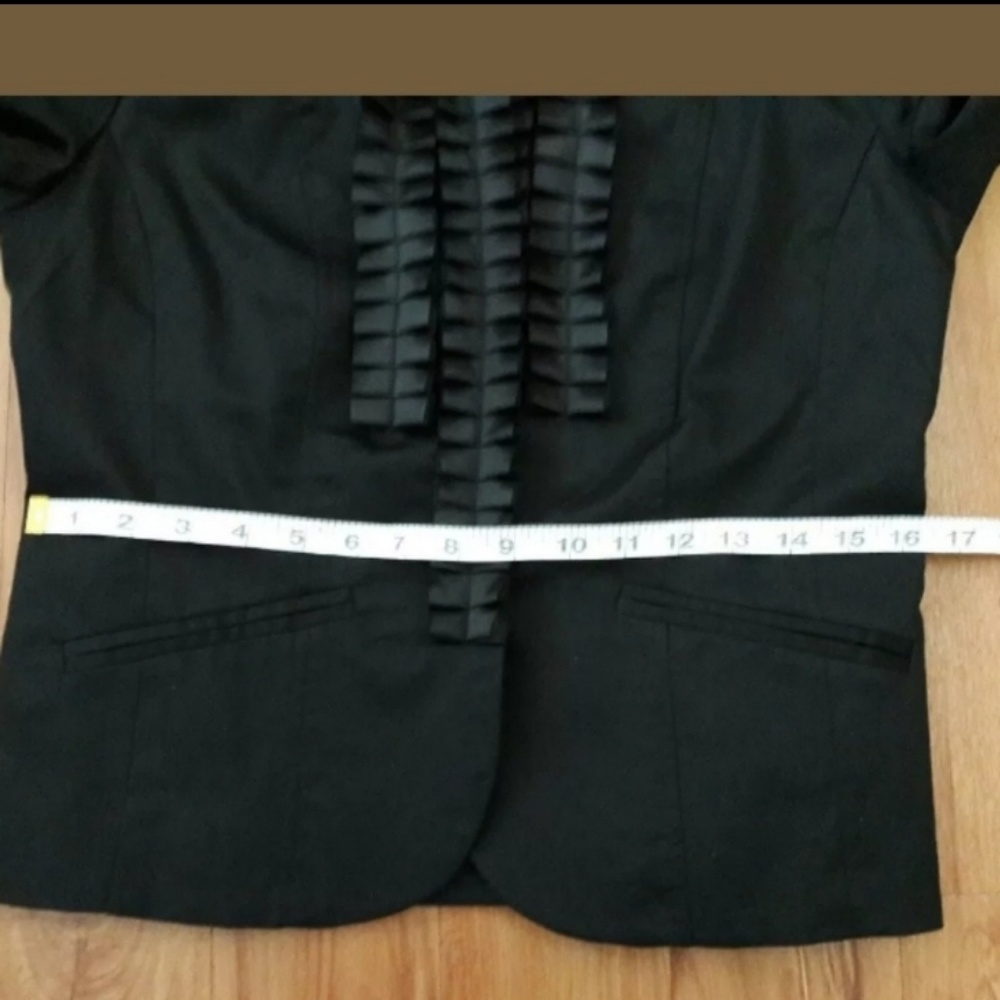 Kenar Black Ruffle Front Blazer Jacket Size Small - Picture 4 of 8